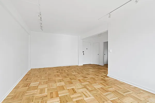 Sold by Corcoran | media 14