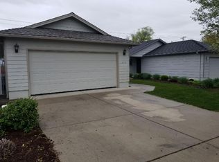 416 Canyon Way, Eagle Pt, OR 97524