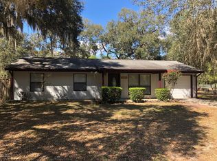 148 Hickory Rd, Interlachen, FL 32148