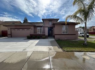 3040 Paseo Entrada Rd, Turlock, CA 95382