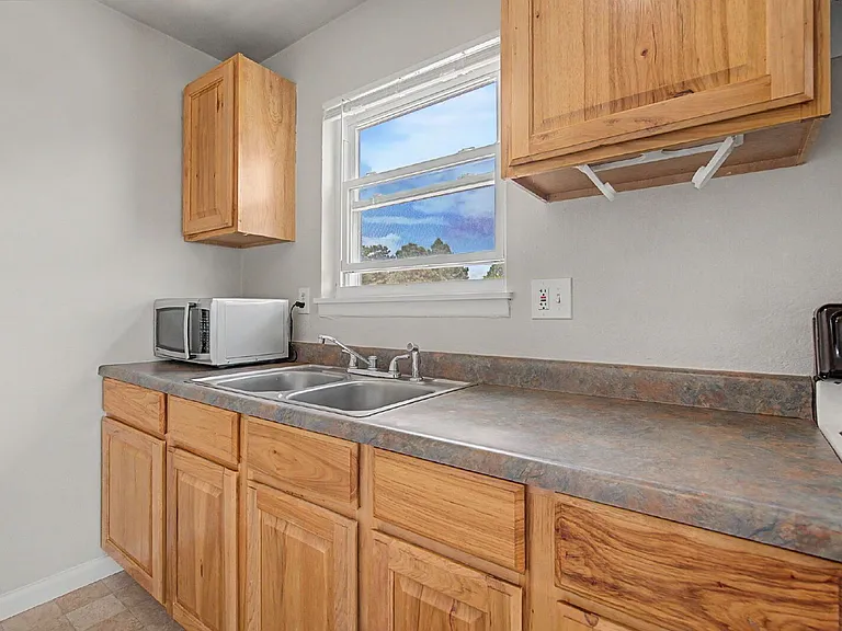 1163 Cree Dr #3 — Photo 15