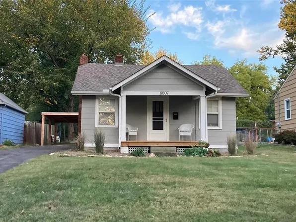 8007 Mercier St, Kansas City, MO 64114