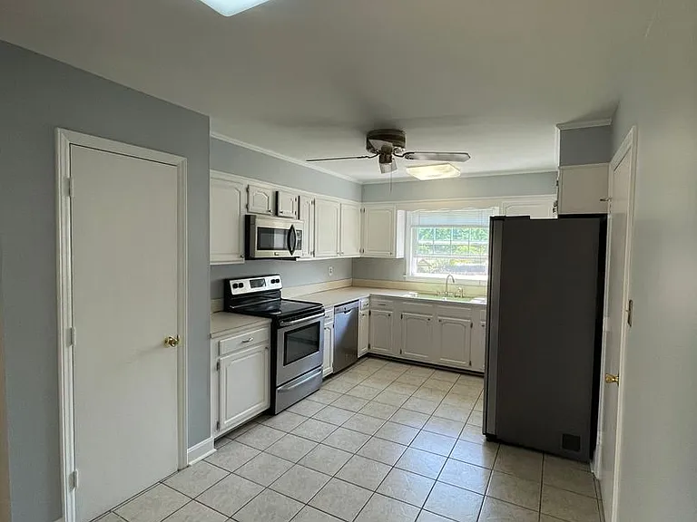 7327 Meadowdale Ln — Photo 7