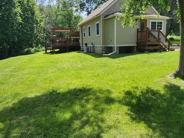 2918 Light Breeze Ln, Missouri Valley, IA 51555