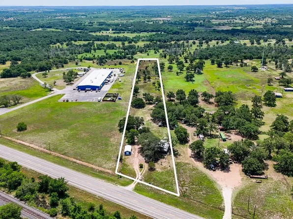 15521 E Highway 90, Kingsbury, TX 78638