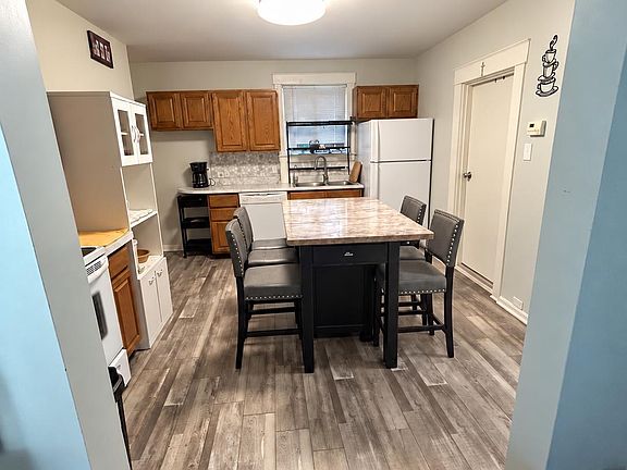 2nd image of 58 School St #1F