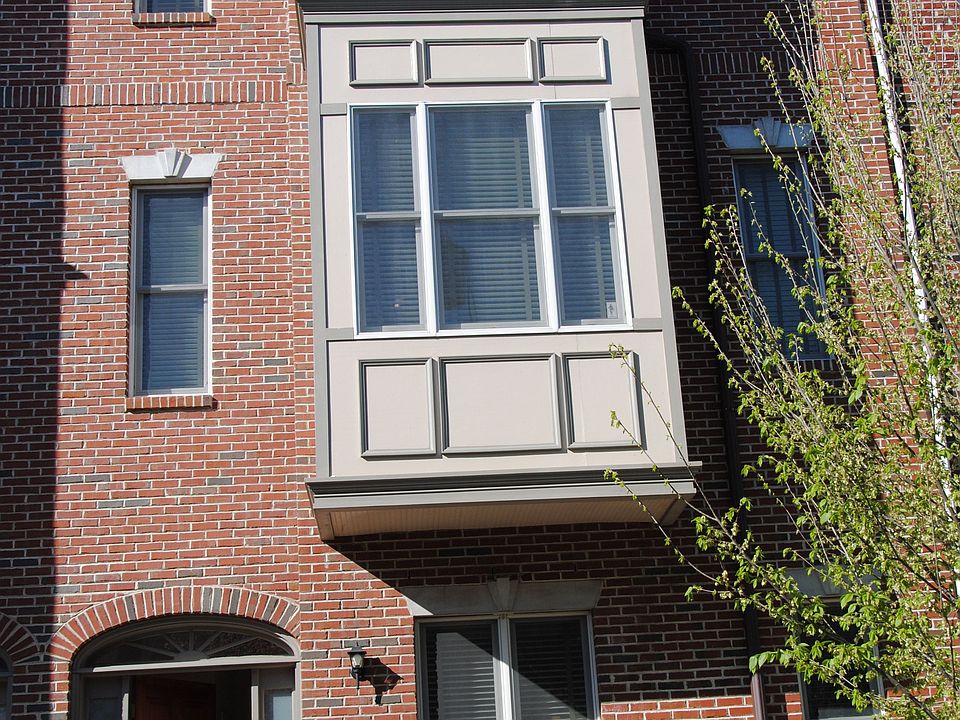 1st image of 611 Catharine St Unit A