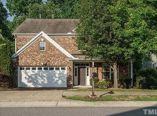 454 Stobhill Ln, Holly Springs, NC 27540