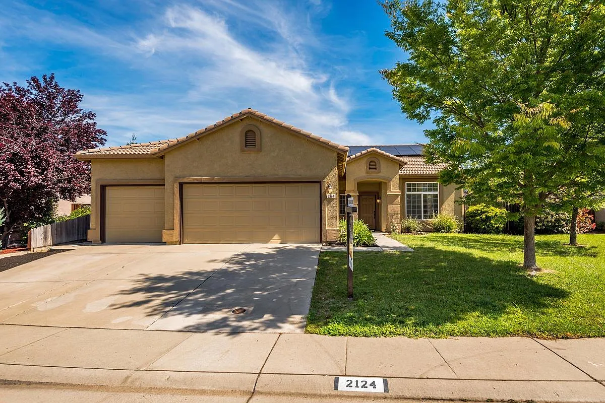 2124 Butterfield Ln photo 1
