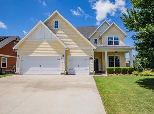 1007 Sloane Sq, Cave Springs, AR 72718