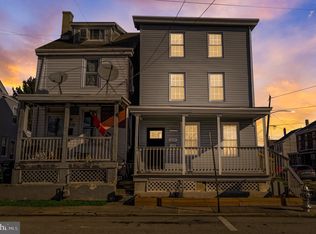 1201 Leiper St, Eddystone, PA 19022
