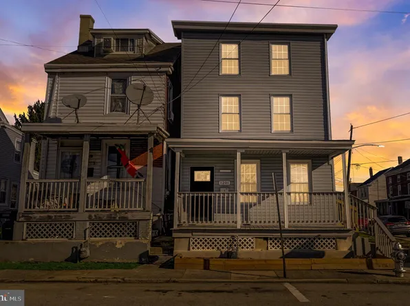 1201 Leiper St, Eddystone, PA 19022
