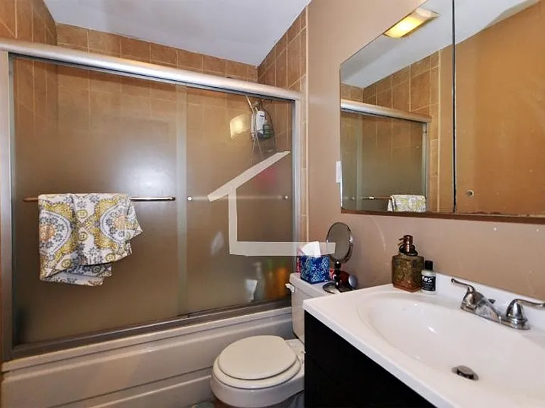 31 Brainerd Rd — Photo 3