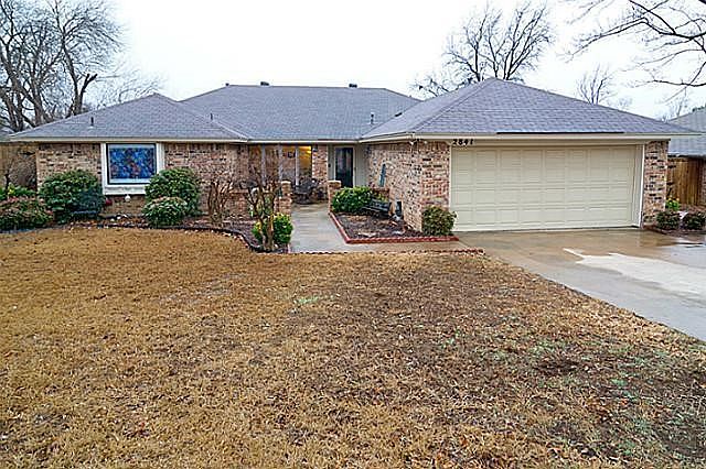 1st image of 2841 Southridge Dr