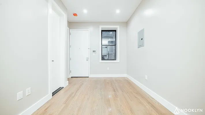 Rented by Nooklyn NYC LLC | media 5