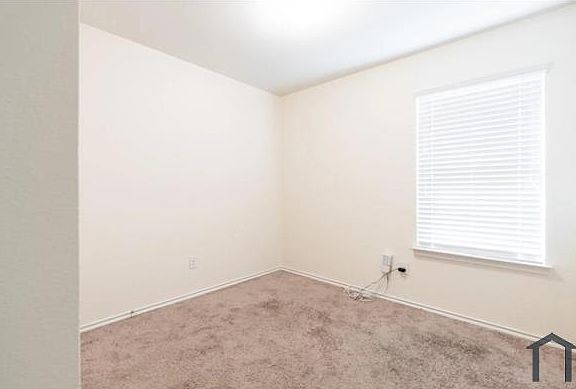 4th image of 2024 Brisbon St