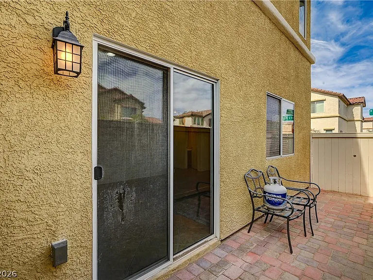 9985 Big Bow Springs Ct — Photo 10