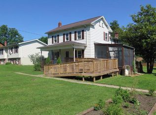 54 W 32nd St, Huntingdon, PA 16652