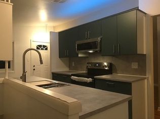 517 Baseline Rd, Northville, MI 48167