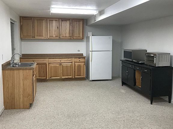Bsmt kitchen