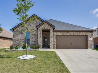 900 Honey Maple St, Princeton, TX 75407