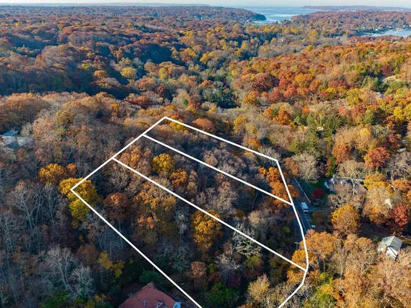 Stony Hollow Road, Greenlawn, NY 11740