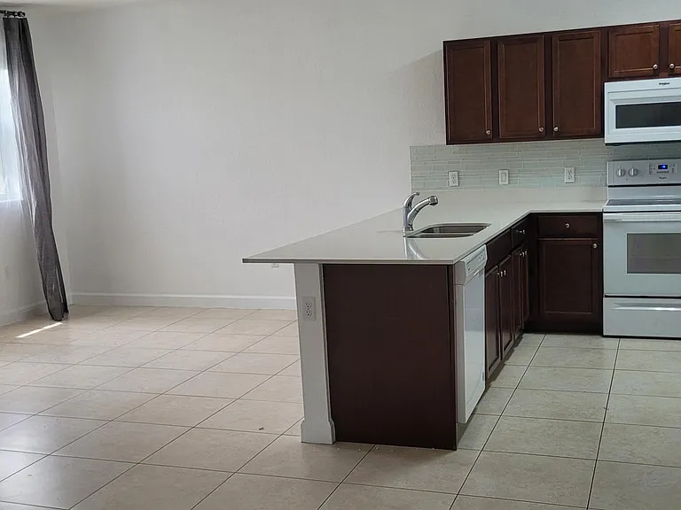 210 NW 109th Ave #216 — Photo 6