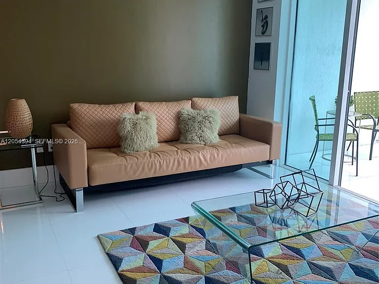 950 Brickell Bay Dr #1900 — Photo 3