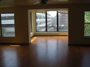 828 W Leland Ave APT 1, Chicago, IL 60640