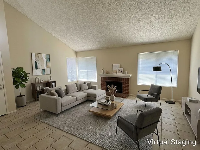 15377 Bambi Ct — Photo 4