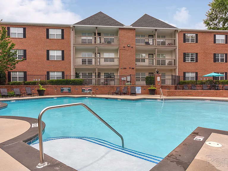 Deep River Pointe — Photo 15