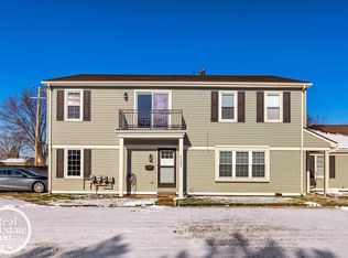 21621 E Eleven Mile Rd #4, Saint Clair Shores, MI