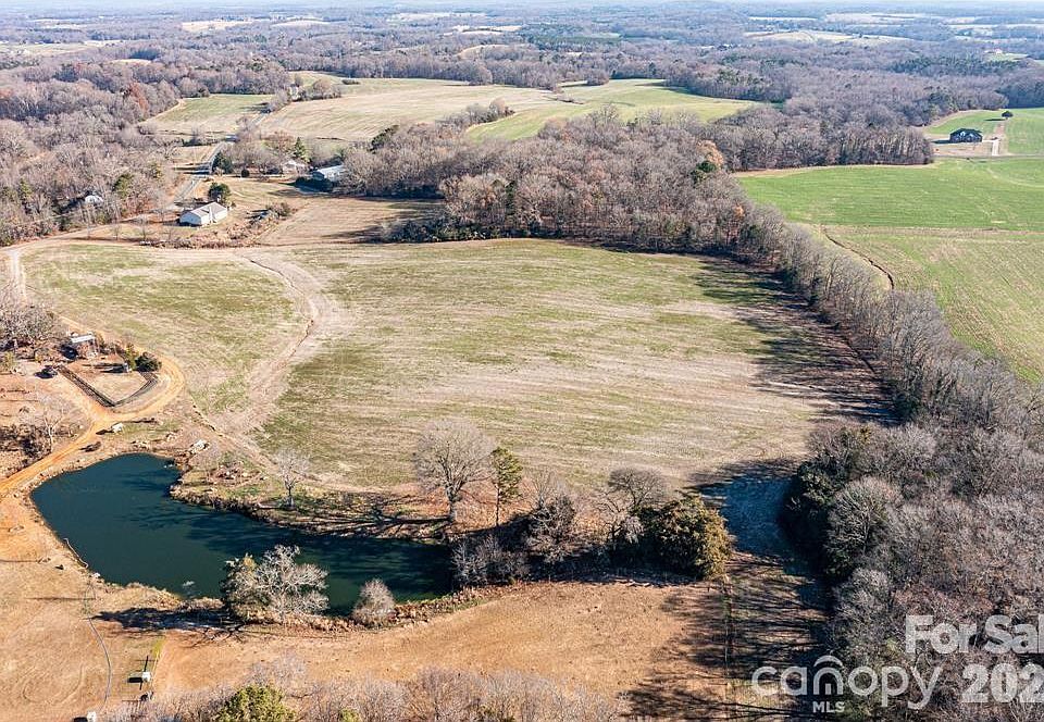 1st image of 3904 Lucy Short Cut Rd