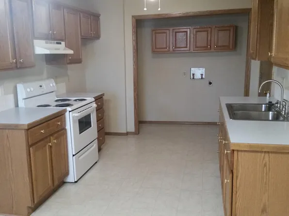 907 N Money Ave, Augusta, KS 67010