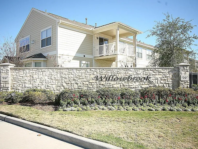 13600 Breton Ridge St #20B — Photo 5
