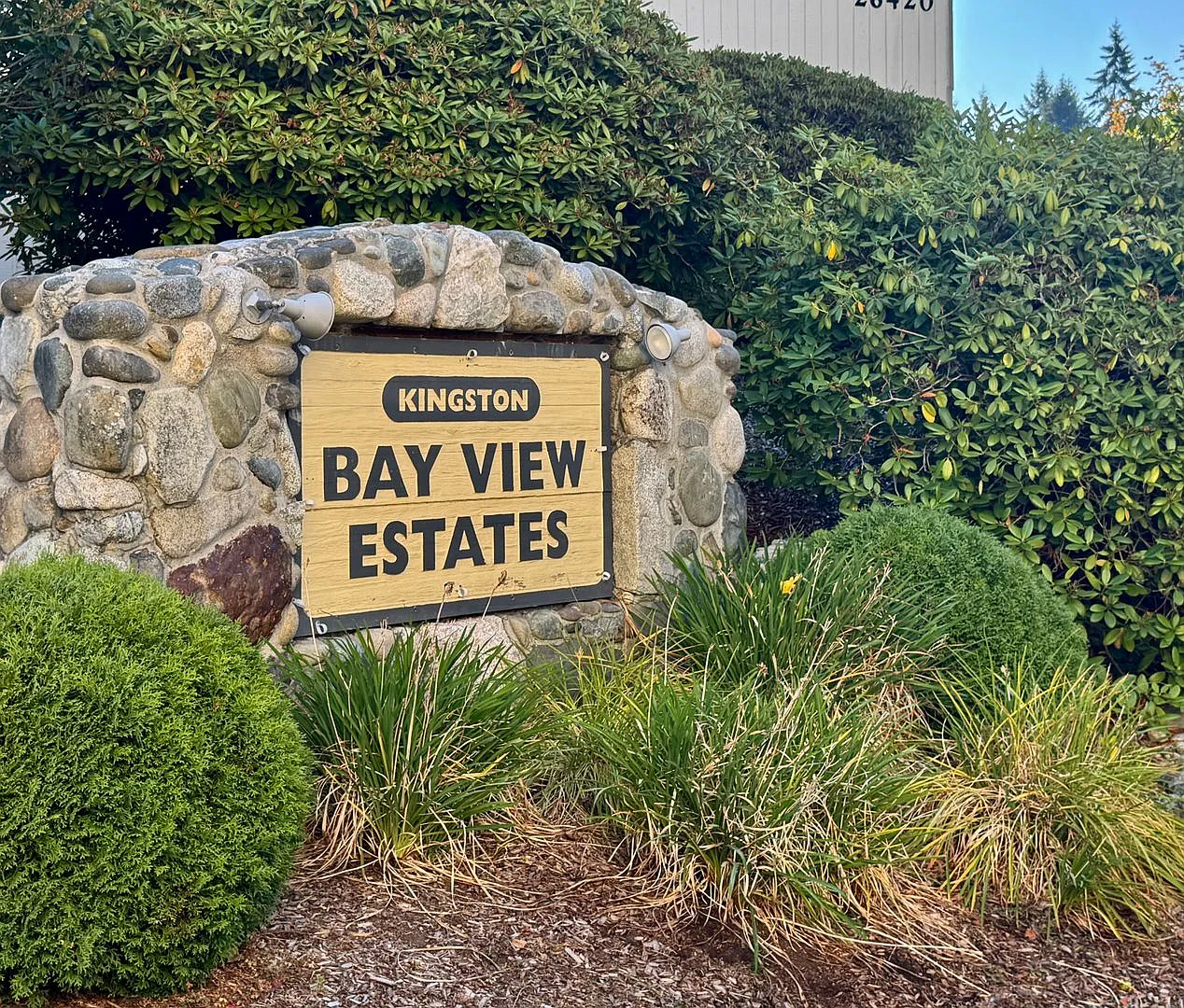 Kingston View Condo...2 bedrooms now available — Photo 1