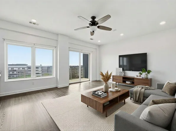 4361 S Congress Ave Unit 526, Austin, TX 78745