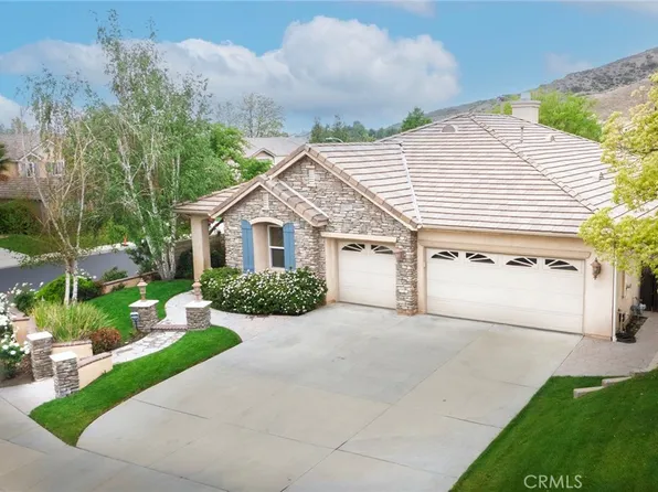 28305 Falcon Crest Dr, Canyon Country, CA 91351