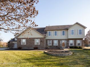 600 Woodridge Trl, McHenry, IL 60050