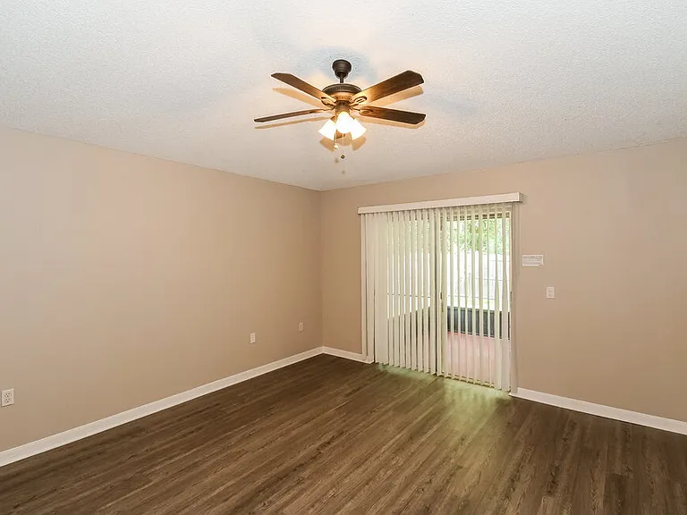 3236 Carlotta Rd — Photo 5