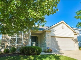 393 Woodcrest Dr, Macedonia, OH 44056