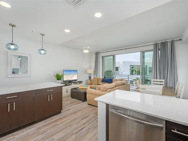 1703 N Tamiami Trl #205 — Photo 13