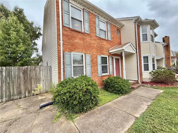 1236 Basswood Ct, Chesapeake, VA 23320