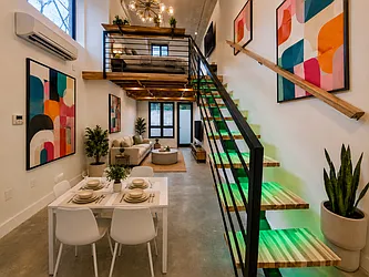 27 Montrose Avenue, #1B-LOFT