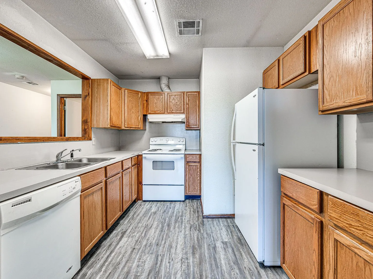 Sunridge Estates Townhomes — Photo 4
