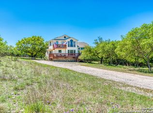 901 Berry, Bulverde, TX 78163