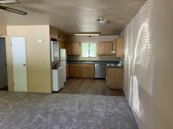 3985 E Yuma Dr APT A, Rimrock, AZ 86335