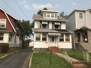 827 Myrtle St, Elizabeth, NJ 07202