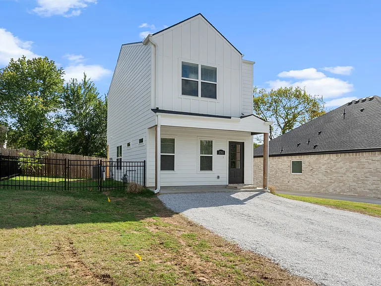 Holly BTR Homes — Photo 2