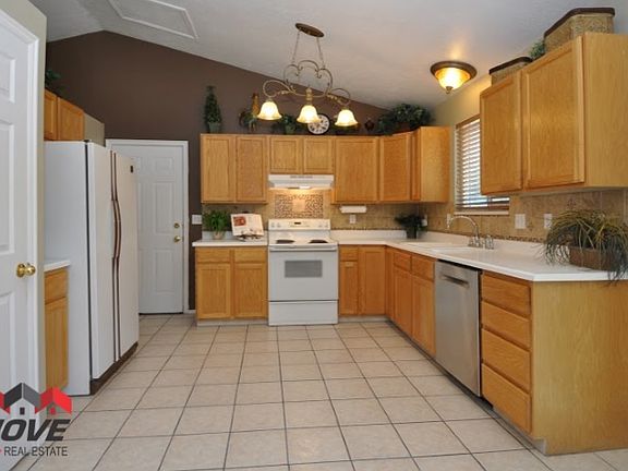 3rd image of 4091 S Sagers Way
